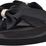 GUESS Women's Tuta Flip-Flop guess womens tuta flip-flops
